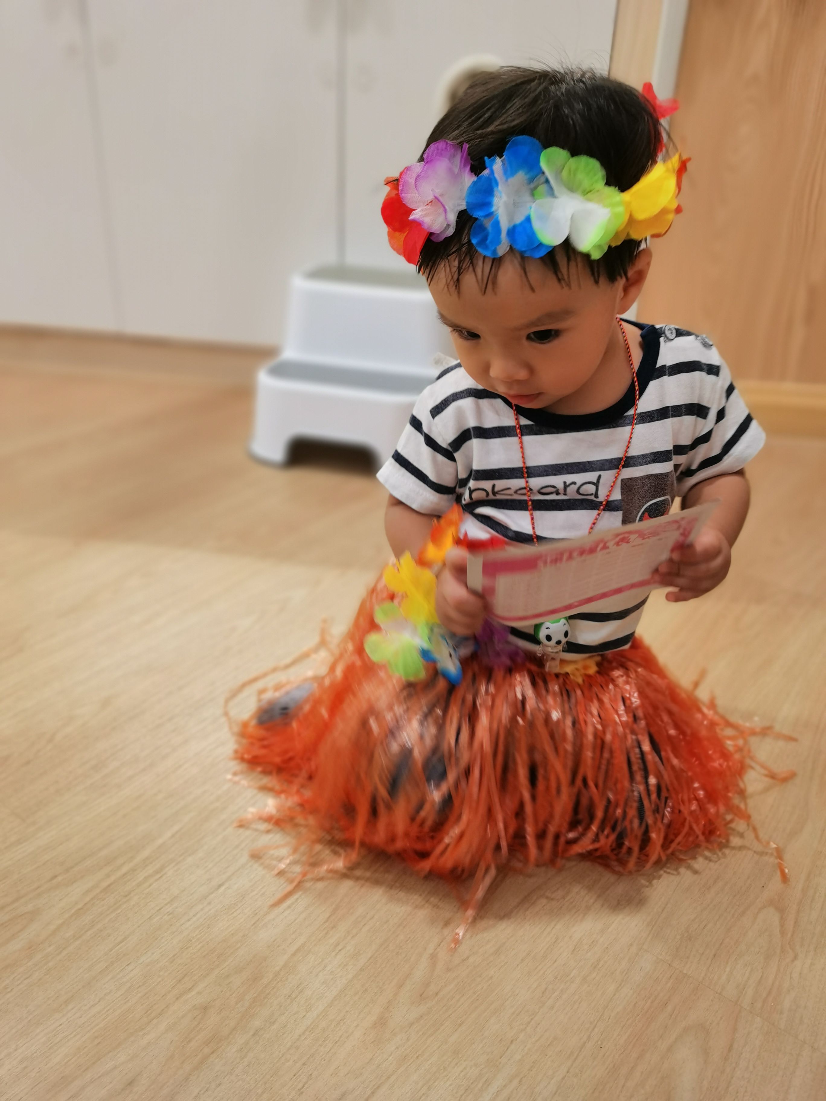 Cocoa Bean is performing hula dance.