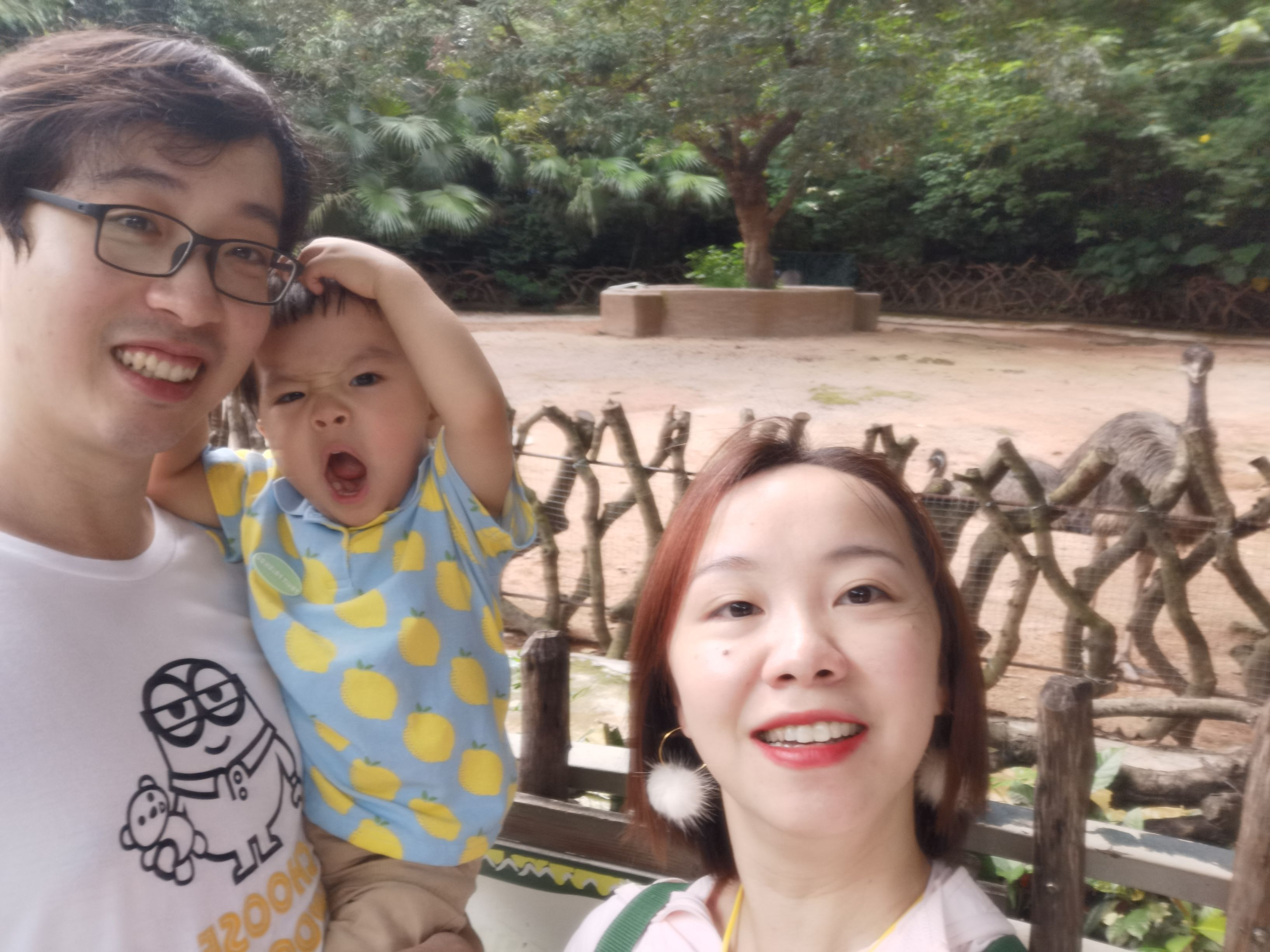 Cocoa Bean is at the zoo.