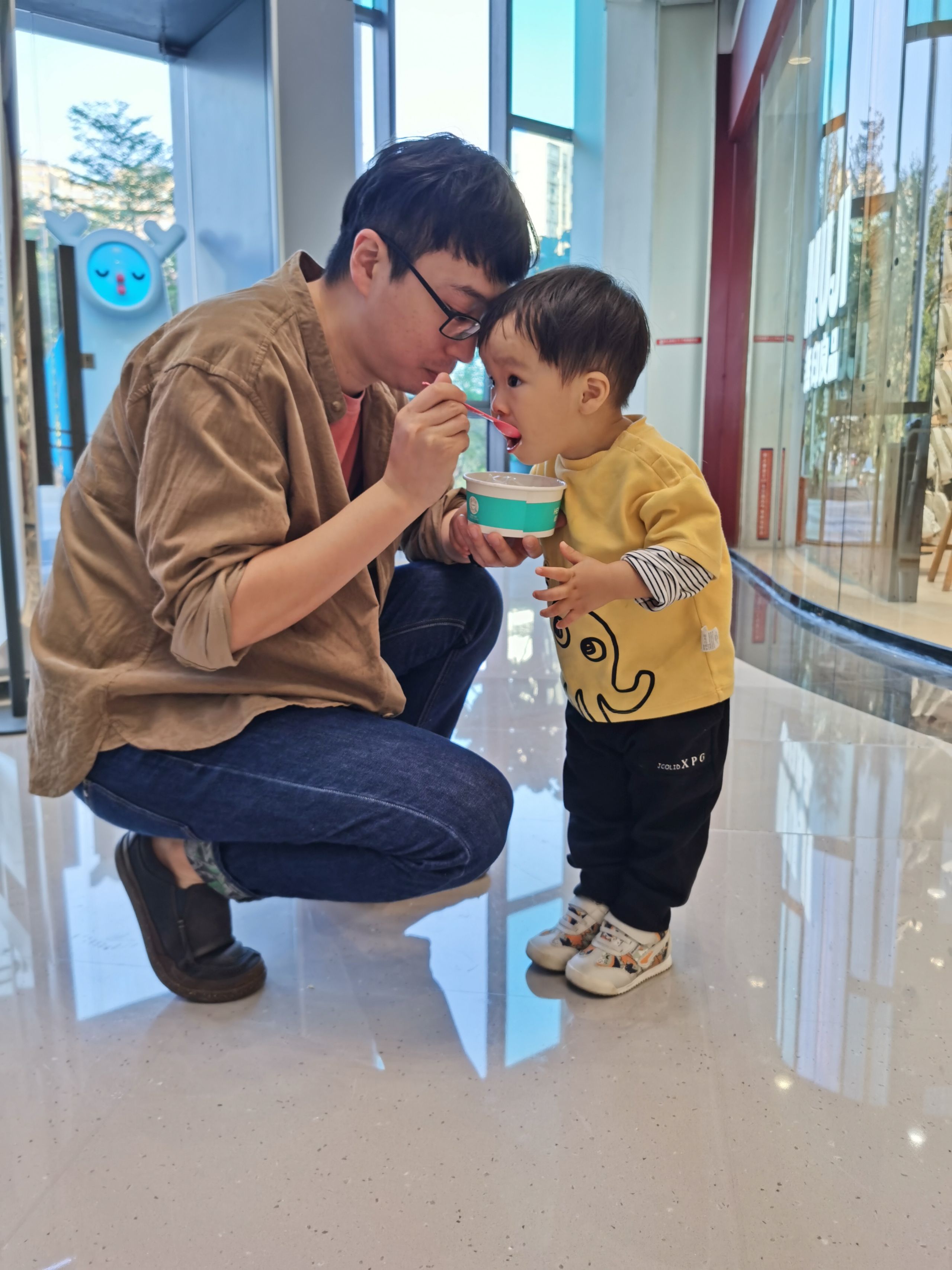 Coaca Bean is ready for holidays.