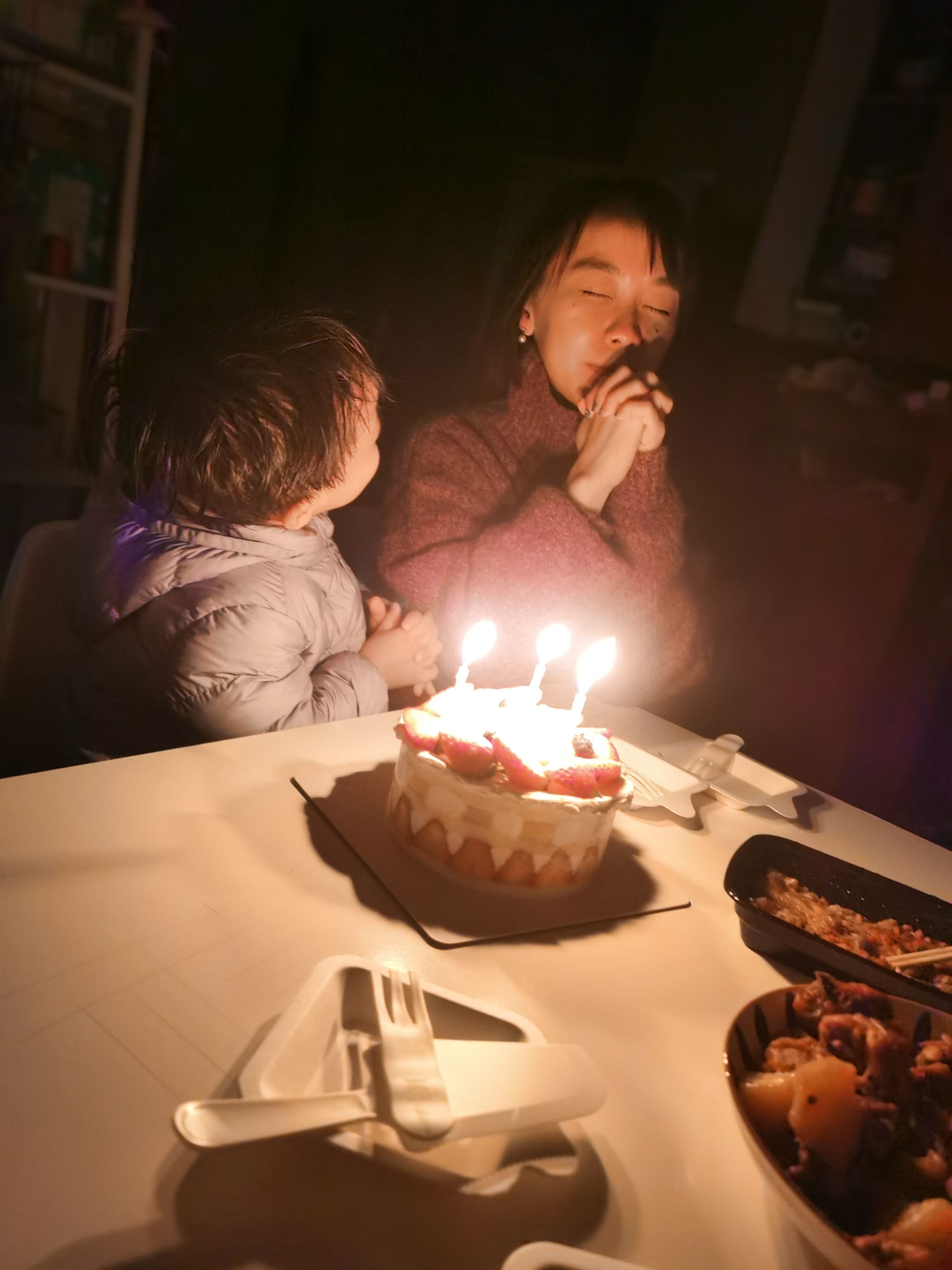 Coaca Bean is praying for mommy's birthday.