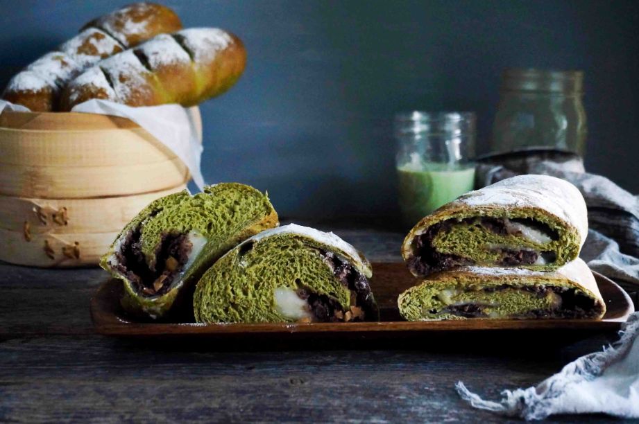 Mochi Red Bean Bread by Kexin