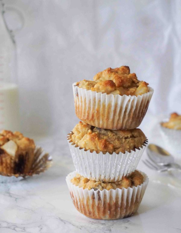 Almond Flour Apple and Walnut Cake by Kexin